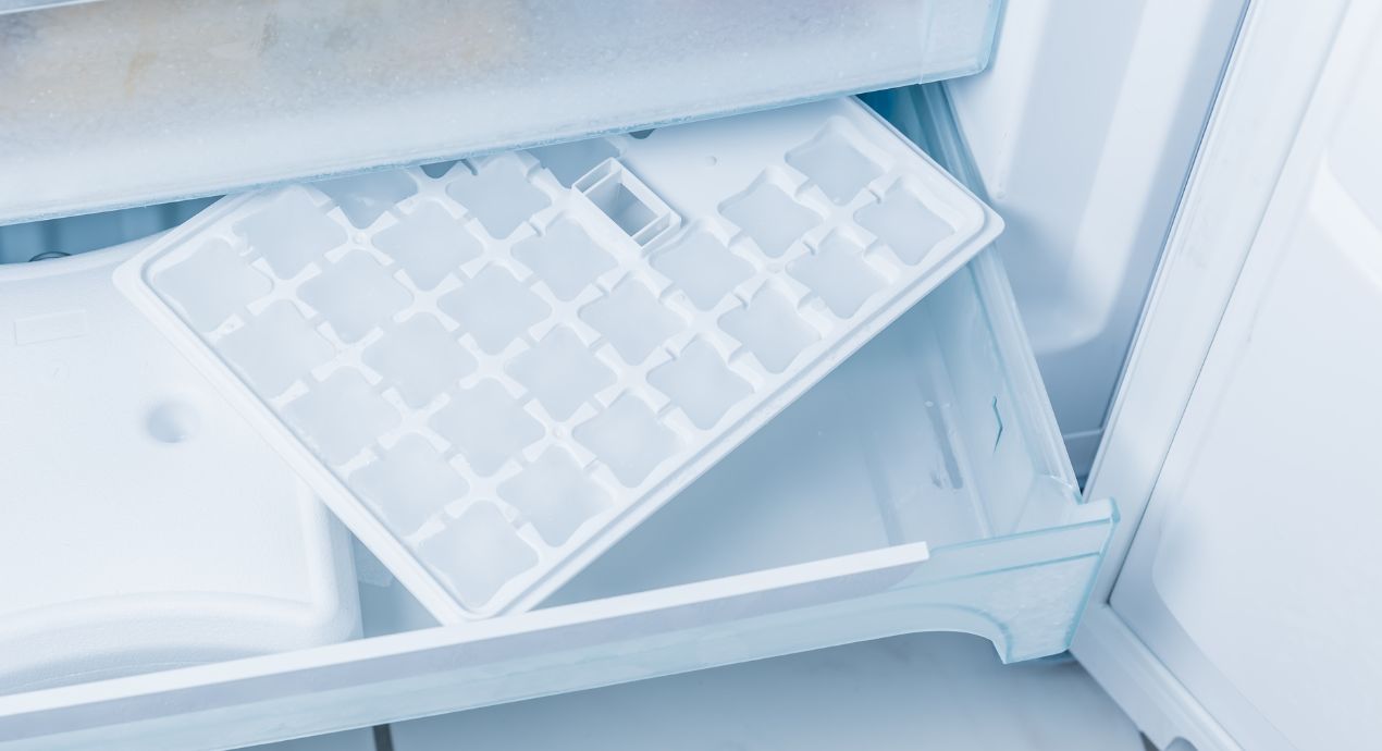 Steps to Clean Your Fridge Ice Maker and Water Dispenser