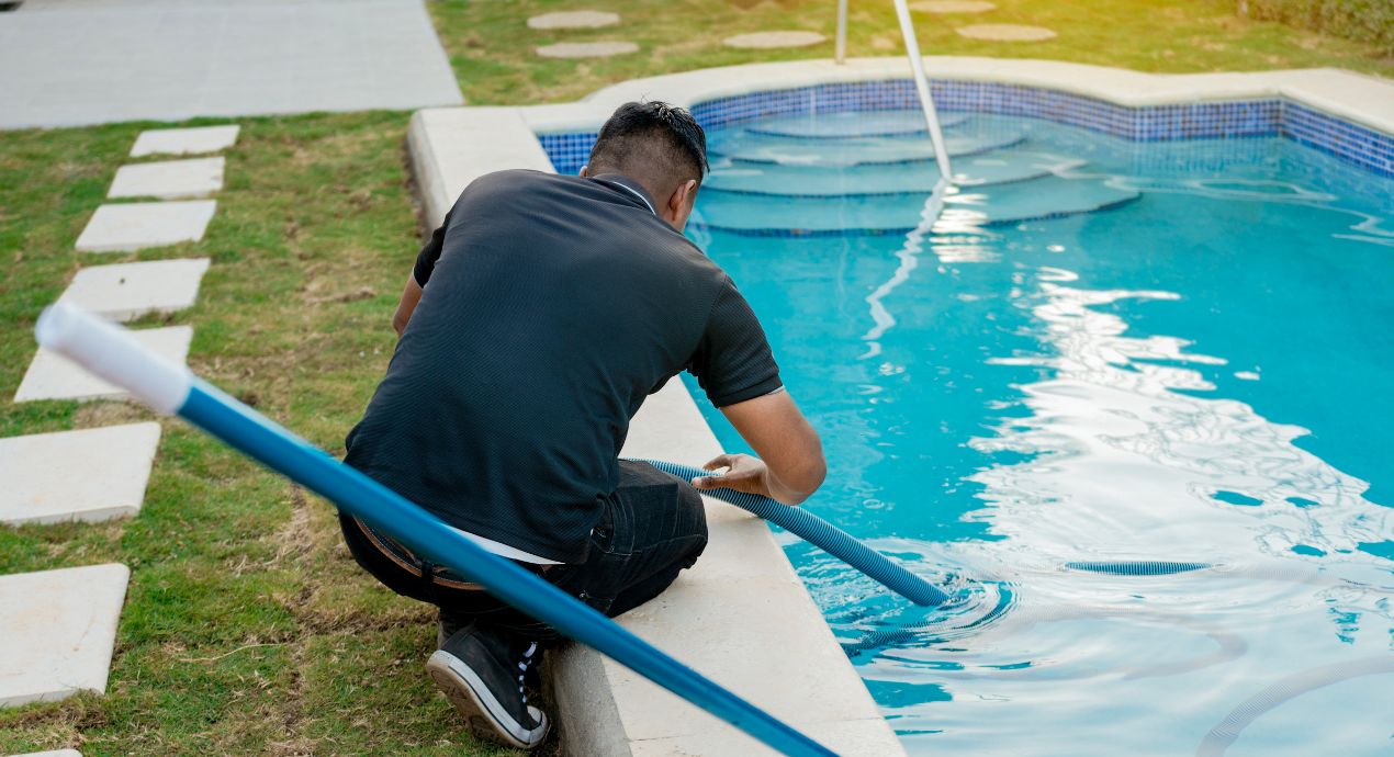 Pool Cleaning Service